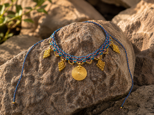 Golden dune chocker- Blue & pink